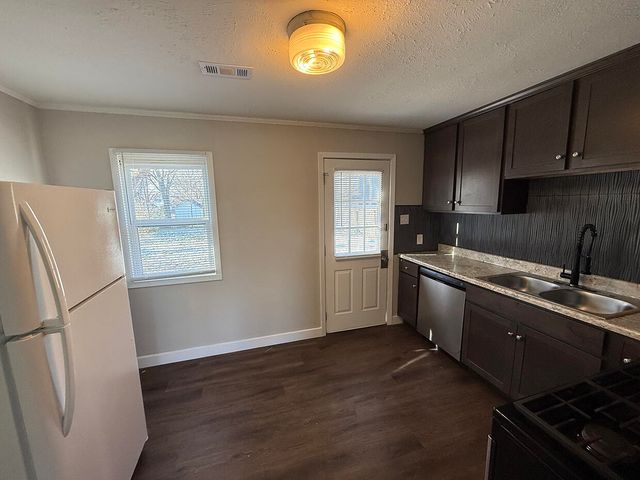 210 HIGHVIEW AVE, Columbia, MO 65203