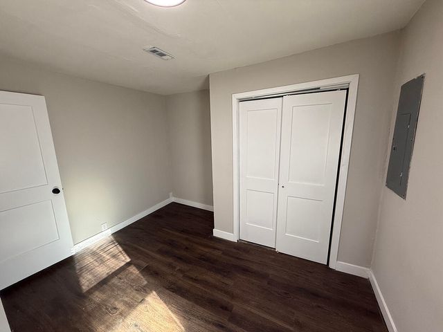 210 HIGHVIEW AVE, Columbia, MO 65203