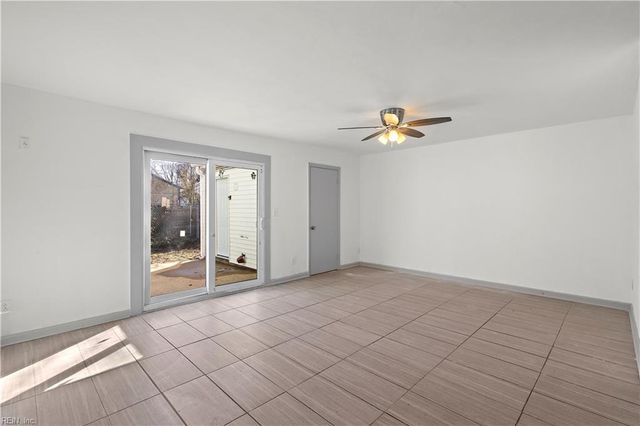 705 Harbour North DR, Chesapeake, VA 23320