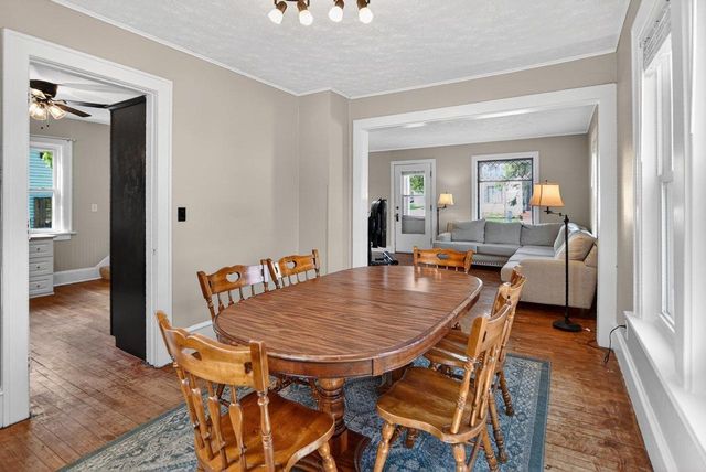 103 7th Street, Mount Horeb, WI 53572