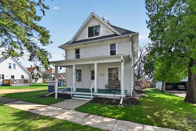 103 7th Street, Mount Horeb, WI 53572