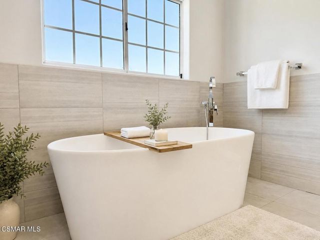 4535 Lennox Avenue, Sherman Oaks, CA 91423