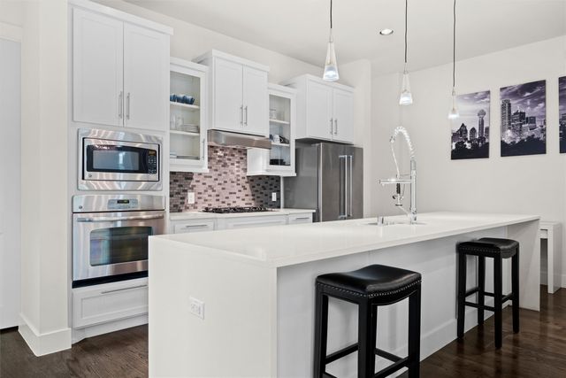 3102 Pavonia Drive, Dallas, TX 75204