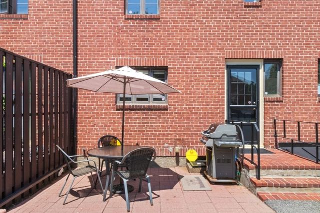 958 Belmont St 958, Watertown, MA 02472