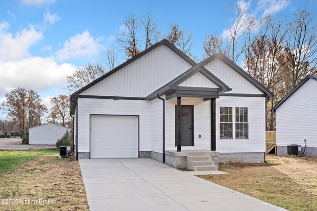 6713 Memory Ln, Louisville, KY 40258