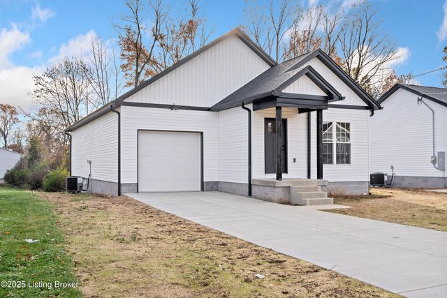 6713 Memory Ln, Louisville, KY 40258