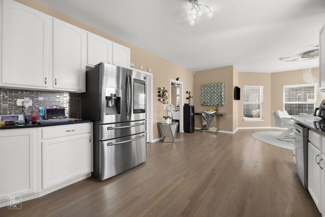 134 Timber Court, Gilberts, IL 60136