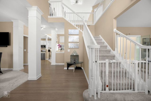 134 Timber Court, Gilberts, IL 60136