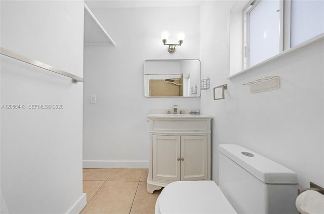 902 Salzedo Street 5, Coral Gables, FL 33134