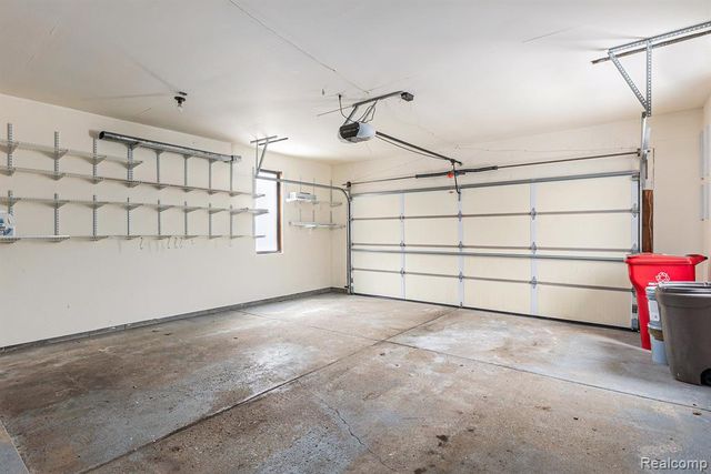 4659 Laurel Club Circle 12, West Bloomfield, MI 48323