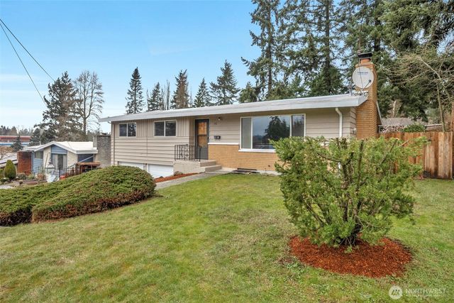 146 NE 165th Street, Shoreline, WA 98155