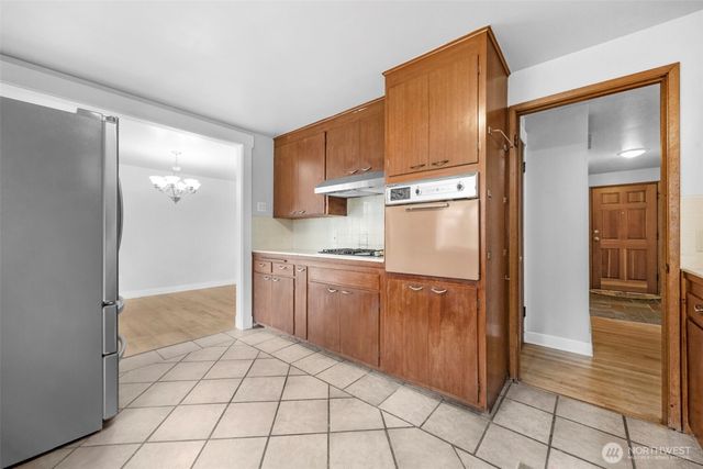 146 NE 165th Street, Shoreline, WA 98155