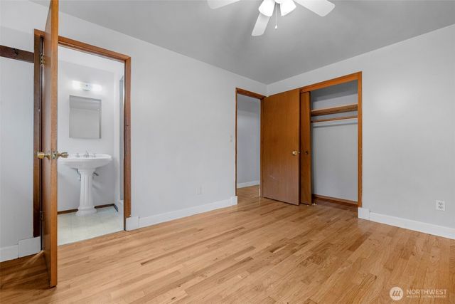 146 NE 165th Street, Shoreline, WA 98155