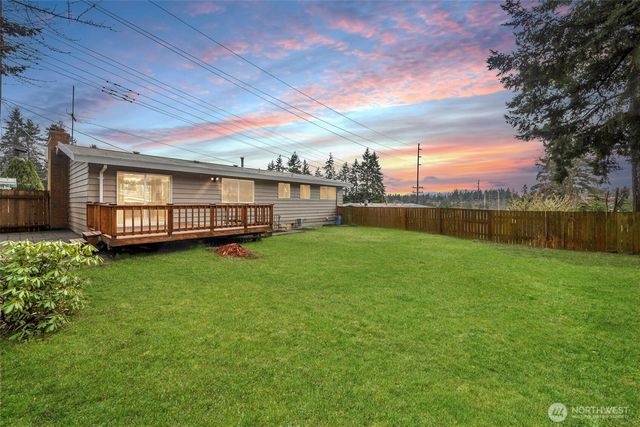 146 NE 165th Street, Shoreline, WA 98155