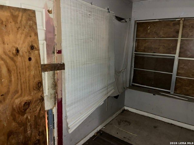 1033 Saldana, San Antonio, TX 78225