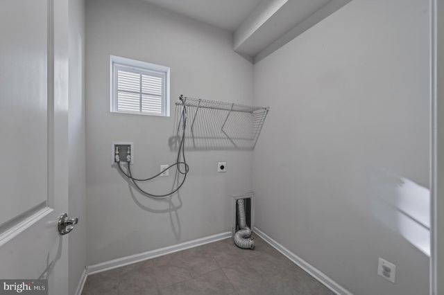 1212 TIDE LOCK ST, Brunswick, MD 21716