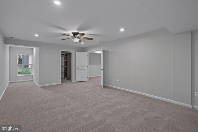 1212 TIDE LOCK ST, Brunswick, MD 21716