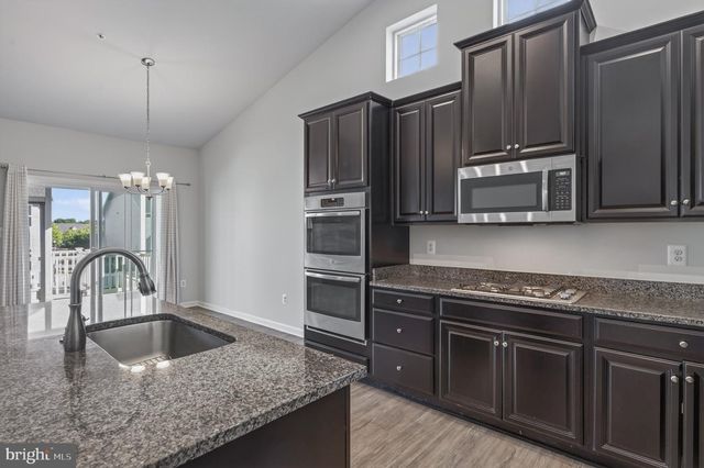 1212 TIDE LOCK ST, Brunswick, MD 21716