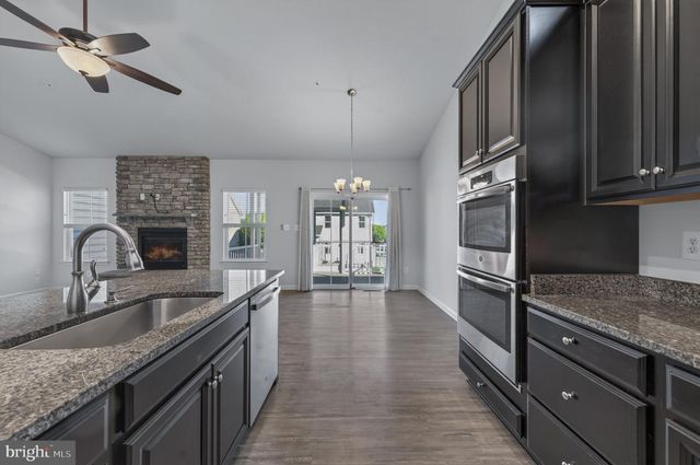 1212 TIDE LOCK ST, Brunswick, MD 21716