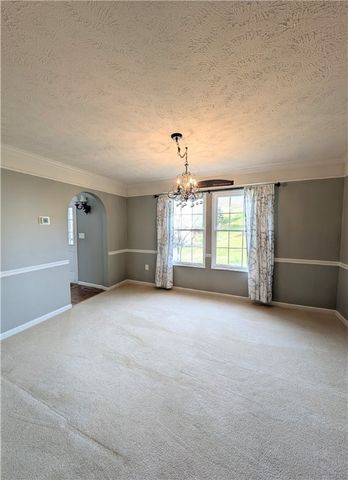 120 Windsor Ct, Cranberry Twp, PA 16066