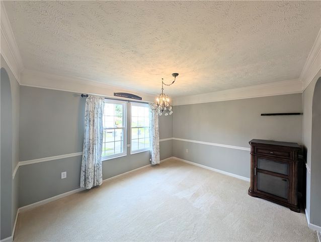 120 Windsor Ct, Cranberry Twp, PA 16066