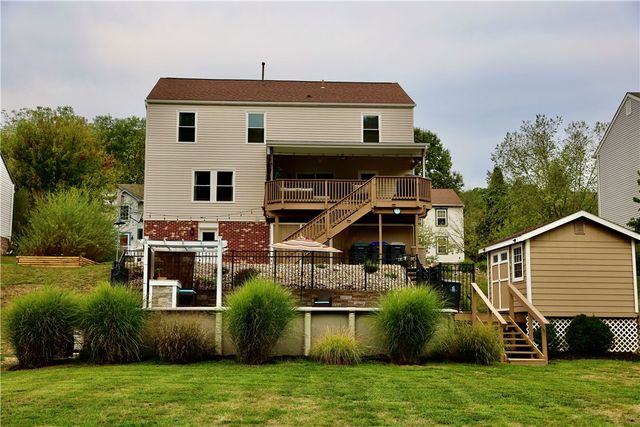 120 Windsor Ct, Cranberry Twp, PA 16066