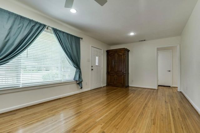 3938 Valley Ridge Road, Dallas, TX 75220