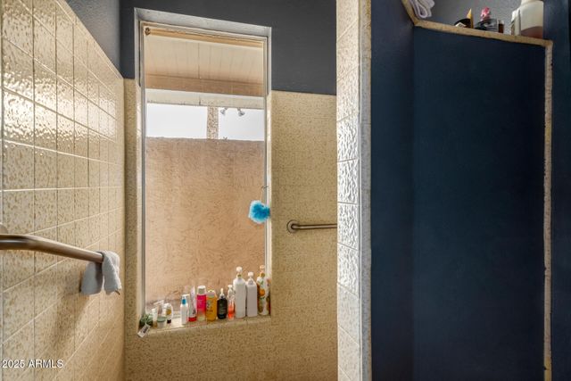 2324 E CORTEZ Street, Phoenix, AZ 85028