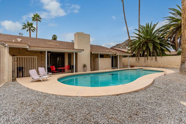 2324 E CORTEZ Street, Phoenix, AZ 85028