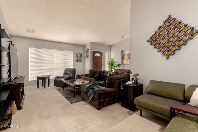 2324 E CORTEZ Street, Phoenix, AZ 85028