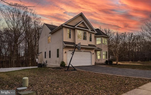 107 LUZAK ST, Upper Chichester, PA 19061