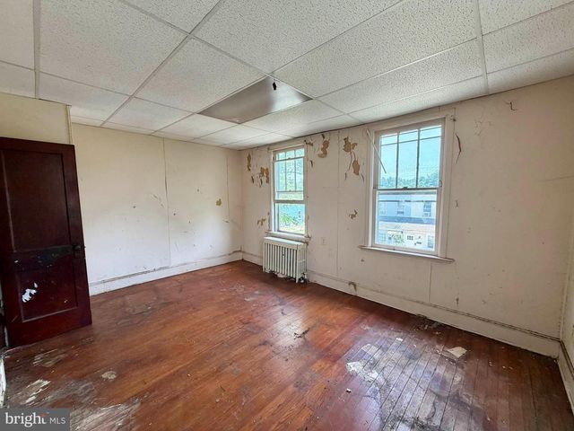 238 BALTIMORE AVE, Baltimore, MD 21222