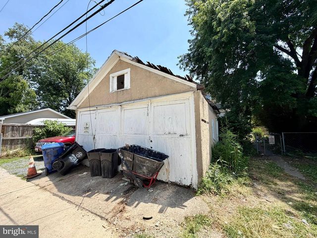 238 BALTIMORE AVE, Baltimore, MD 21222
