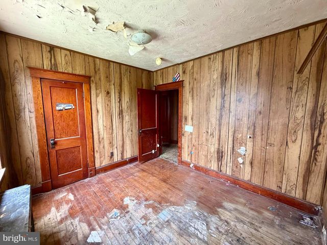 238 BALTIMORE AVE, Baltimore, MD 21222