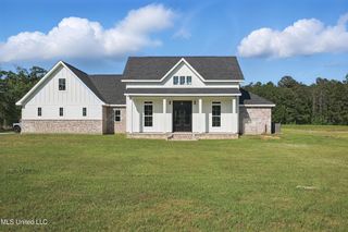 13240 Wolf River Road, Gulfport, MS 39503