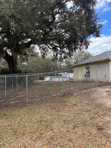 3689 SE 29TH BOULEVARD, Sumterville, FL 33585