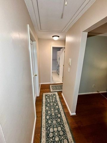 6 Meadowbrook Ln 4, Easton, MA 02375