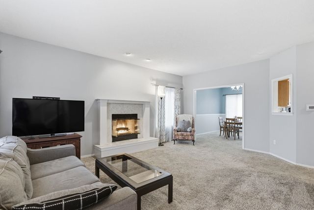 6928 E Odessa CT, Bel Aire, KS 67226