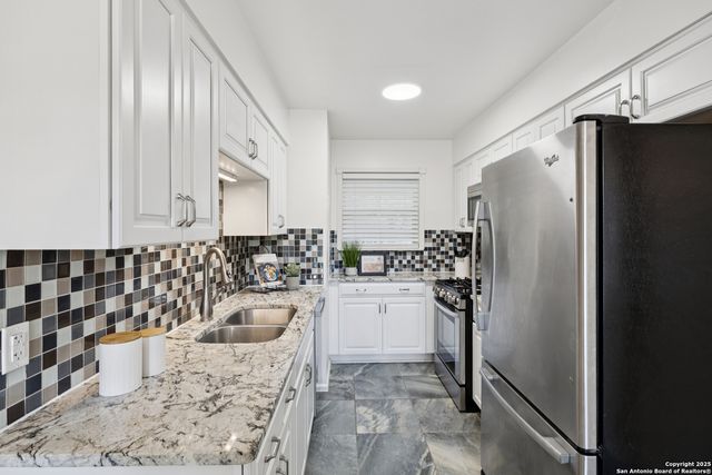 4427 Monaco, San Antonio, TX 78218
