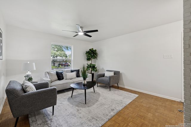 4427 Monaco, San Antonio, TX 78218