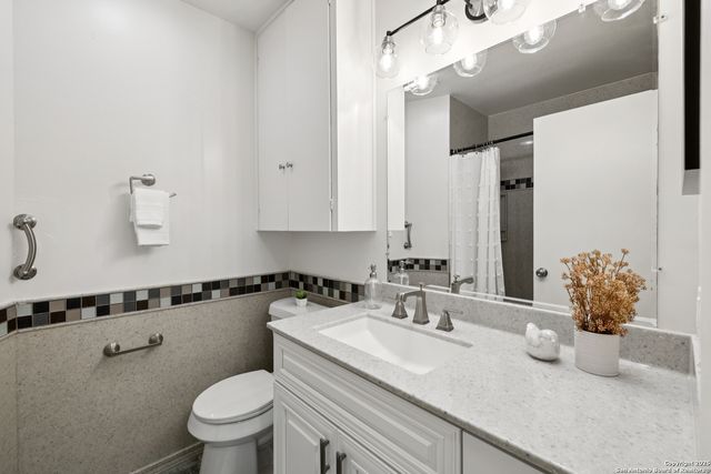 4427 Monaco, San Antonio, TX 78218