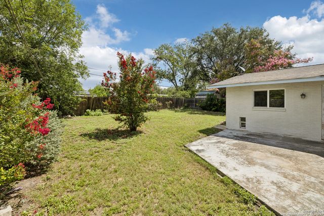 4427 Monaco, San Antonio, TX 78218