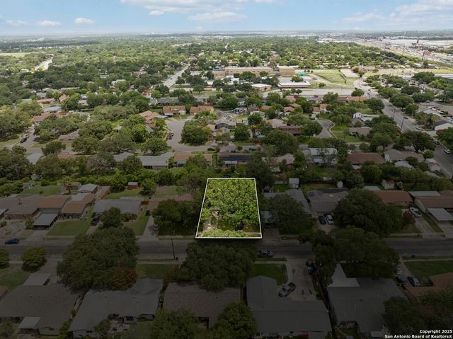 4427 Monaco, San Antonio, TX 78218