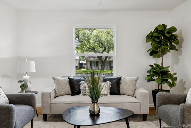 4427 Monaco, San Antonio, TX 78218