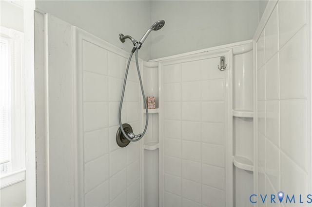 1512 Perry St, Richmond, VA 23224