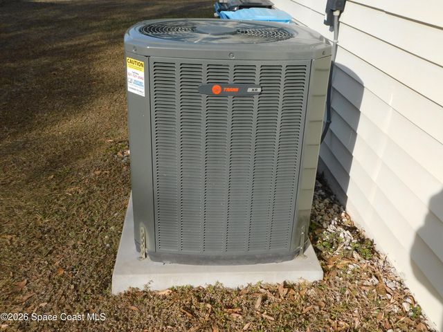 1592 Jasper Avenue NW, Palm Bay, FL 32907