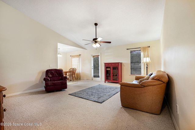 1592 Jasper Avenue NW, Palm Bay, FL 32907