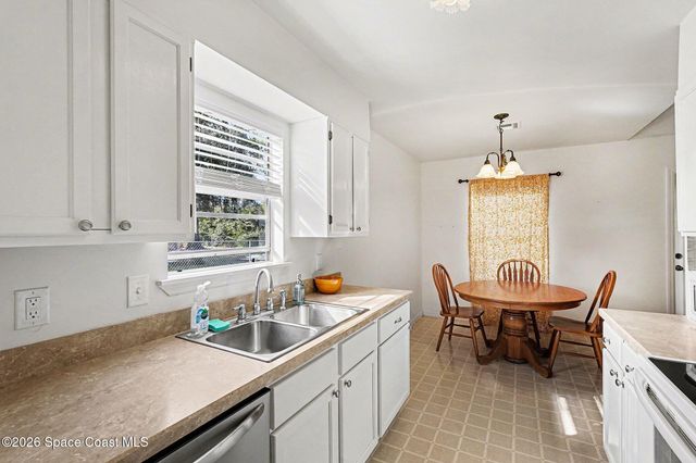 1592 Jasper Avenue NW, Palm Bay, FL 32907