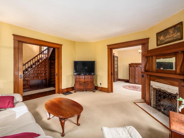 226 S Plum Street, Marysville, OH 43040