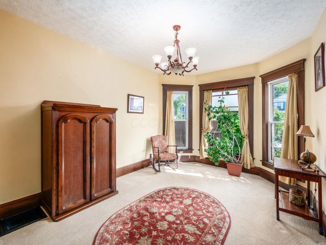 226 S Plum Street, Marysville, OH 43040